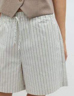 Calyn-M Shorts - Gestreept